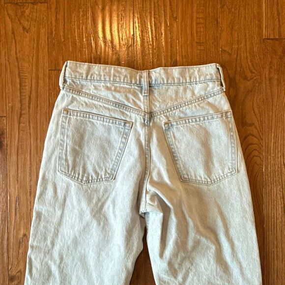 Gap barrel high rise light wash crop jeans size 2p - Picture 11 of 13